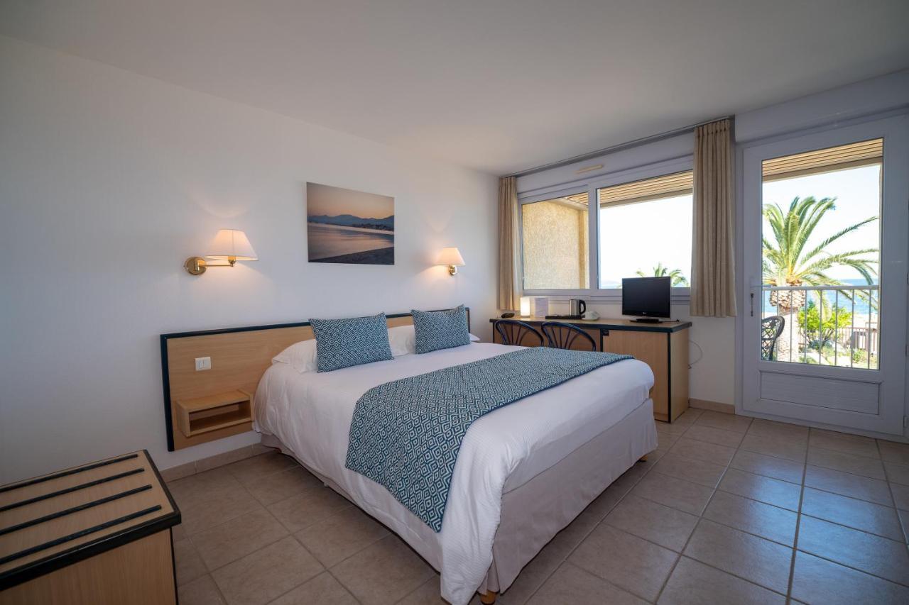 Hotel Les Galets Сен-Флоран Екстериор снимка