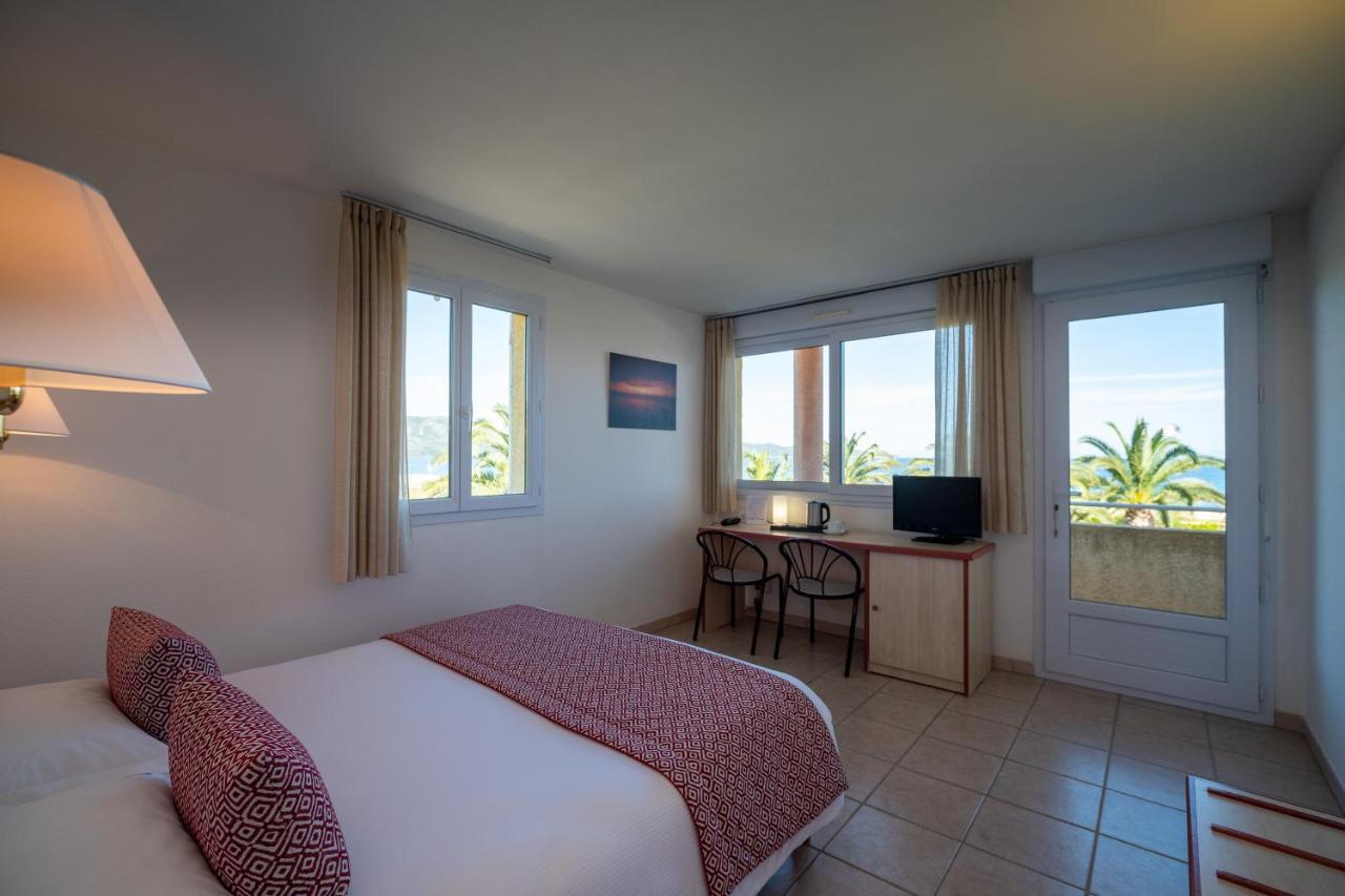Hotel Les Galets Сен-Флоран Екстериор снимка